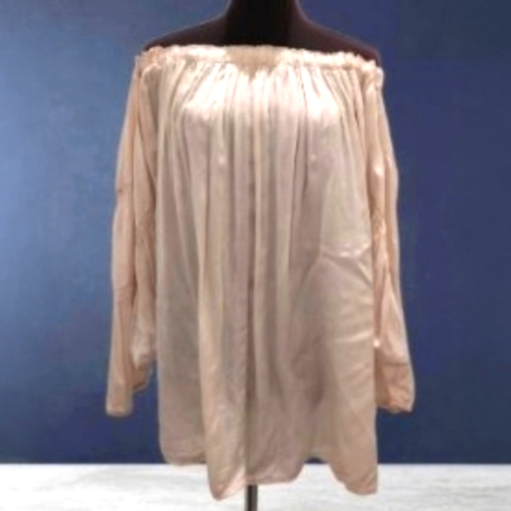 Sofia Made In Italy Off Shoulder Satin Blouse Large